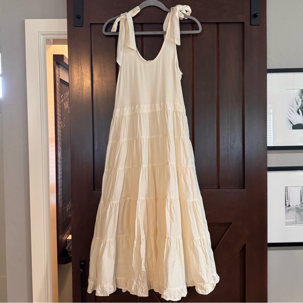 Chelsea & Violet Peplum Bow Tie Shoulder Tiered Ribbed Off White Dress Bridal - Picture 6 of 14